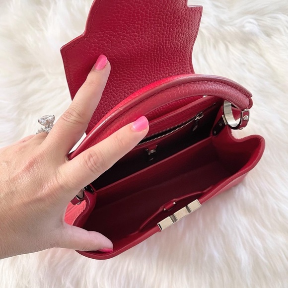 Louis Vuitton Red Capucine BB - Picture 5 of 10